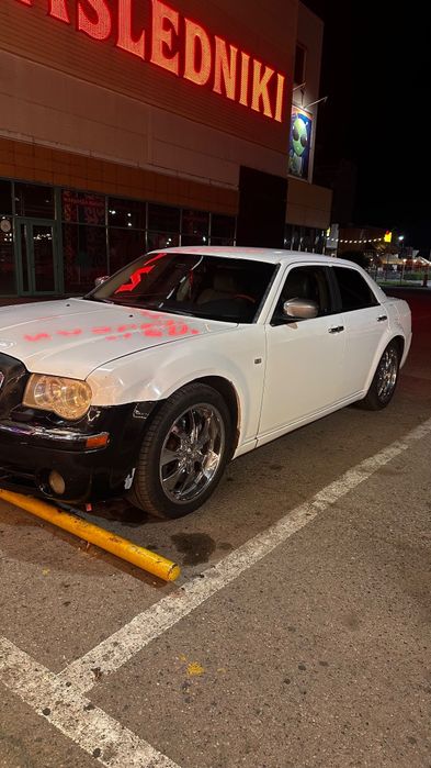 Chrysler 300C 2.7 V6