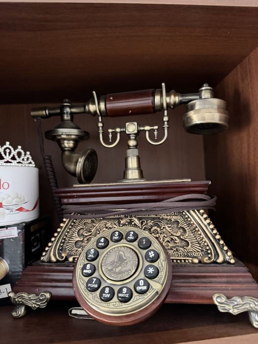 Домашний телефон