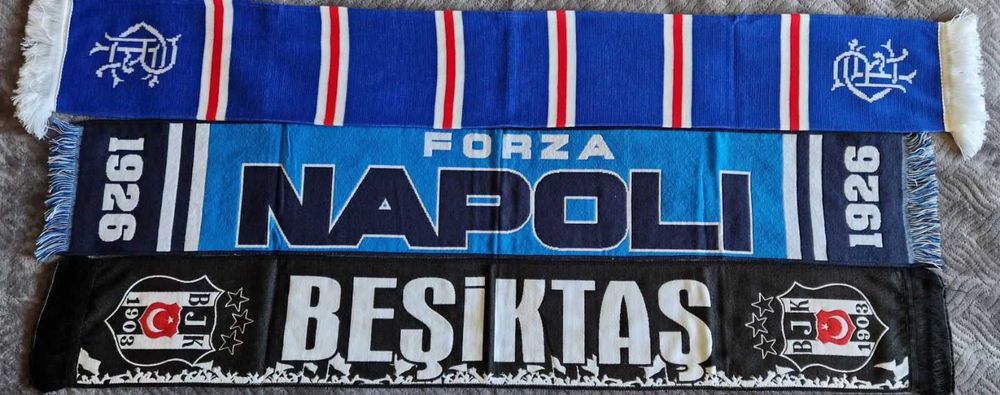 Футболни шалове 8 броя