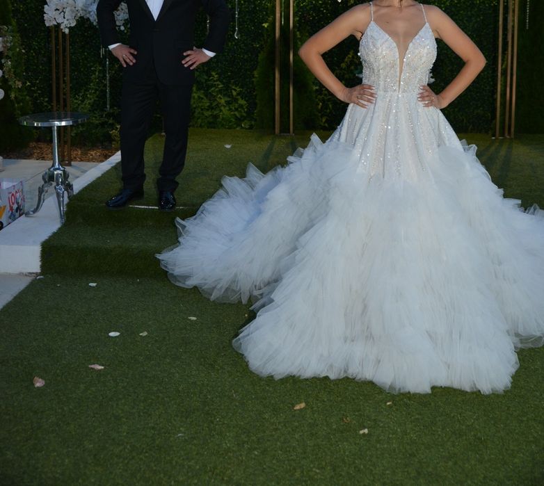 Дизайнерска сватбена рокля