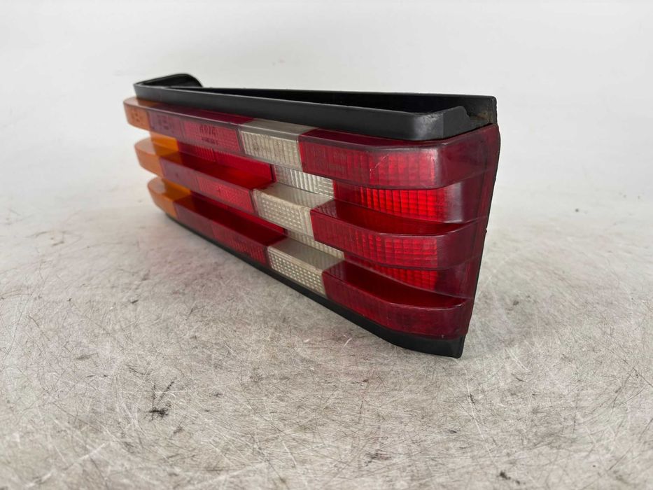 Stop stanga Mercedes w201 an 1990