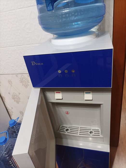 Ковер бу , телевизор, тумба,