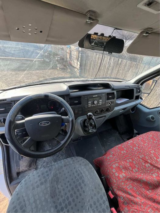 Ford Transit 2.2 TDI – 2011 – 3 locuri – întreținută