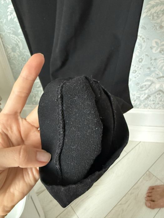 Черные брюки с флисом