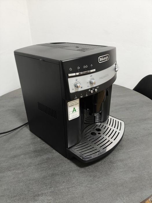 De Longhi Magnifica
