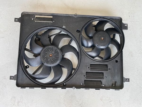 Ventilator radiator Volvo XC60 2009-2017 31293777 6G91-8C607-ND