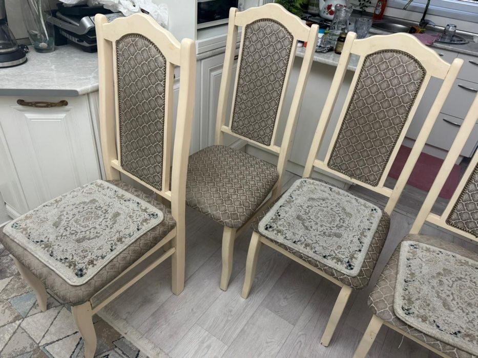 6 стол 30 мынга сатылады