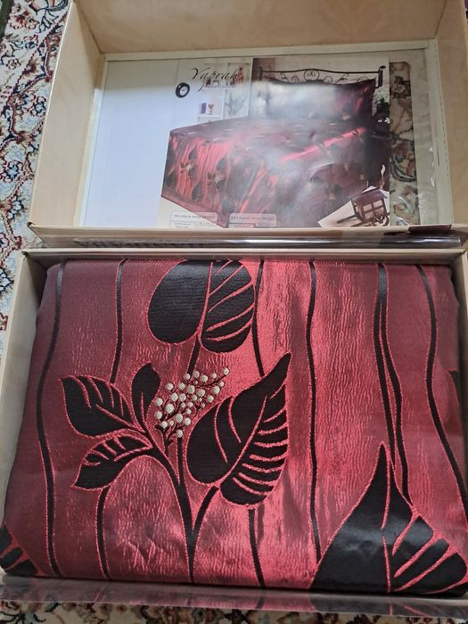 Продам  покрывало .