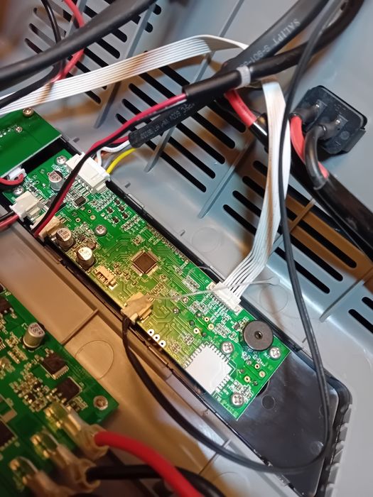 lada frigorifica halfords cu acumulator lifepo4 defecta