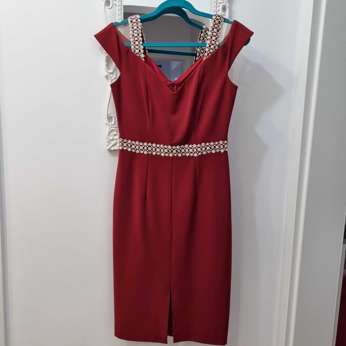 Vând rochie Nissa, purtată o singură dată