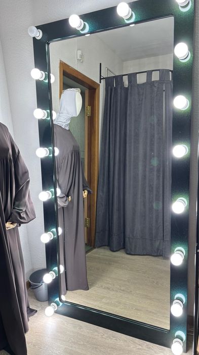 Зеркало напольное продам