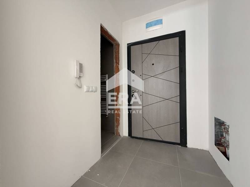 Продава се Офис в София, Студентски град - 52 кв.м за 2193 €/кв.м - Снимка #4