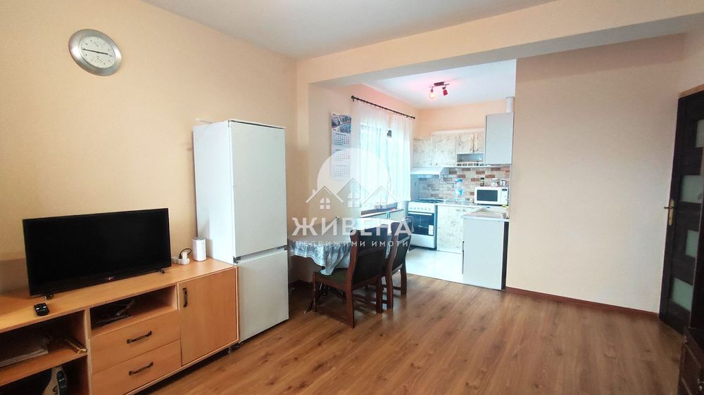 Дава се под наем Двустаен апартамент в Варна, Левски - 60 кв.м за 485 € - Снимка #4