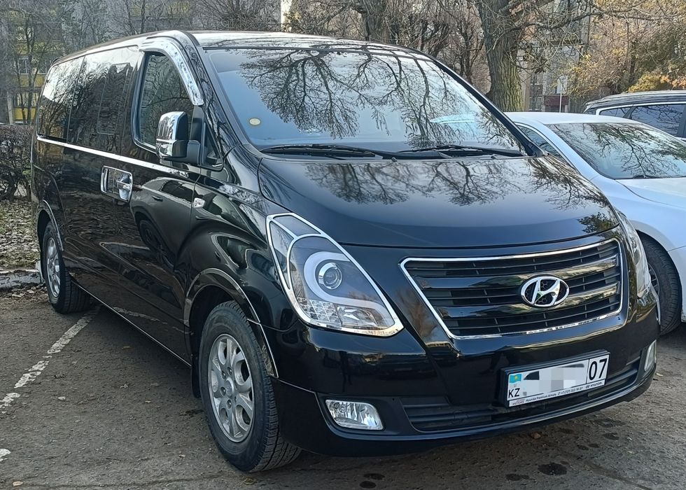 Продам Hyundai Grand Starex