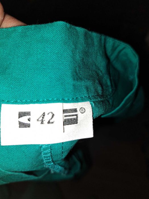 costum uniforma spital