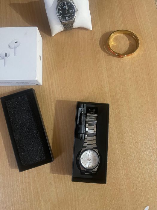 ceas barbatesc elegant