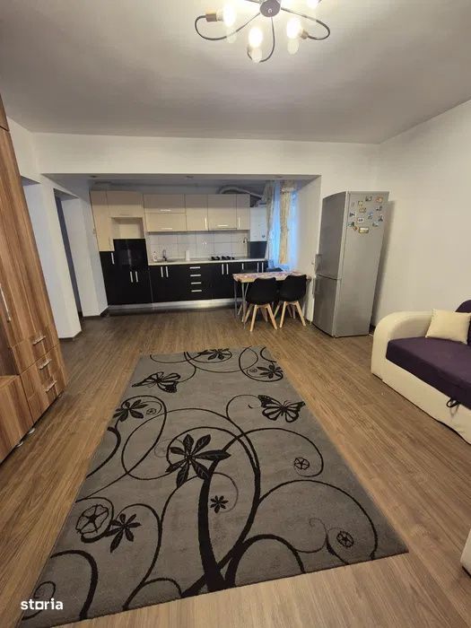 Apartament de inchiriat 2 camere, parter inalt – str. Florilor