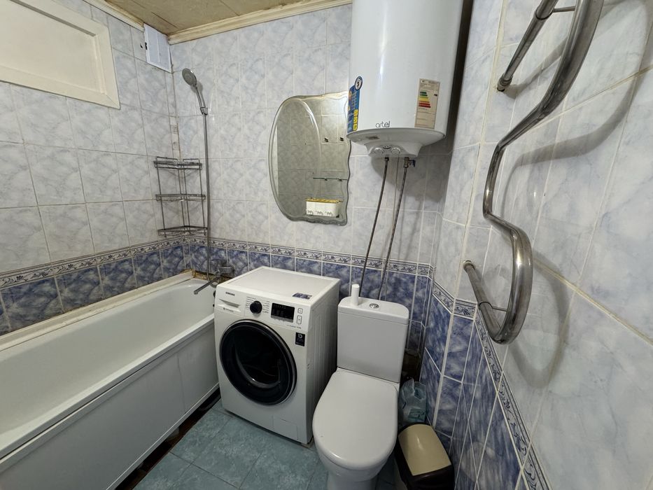 Сдам квартиру двухкомнатную