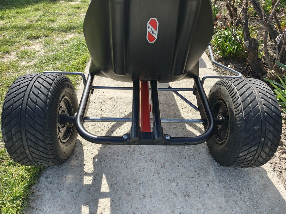 Cart/Kart cu pedale PUKY F1 pt. copii 6 la 12 ani negru