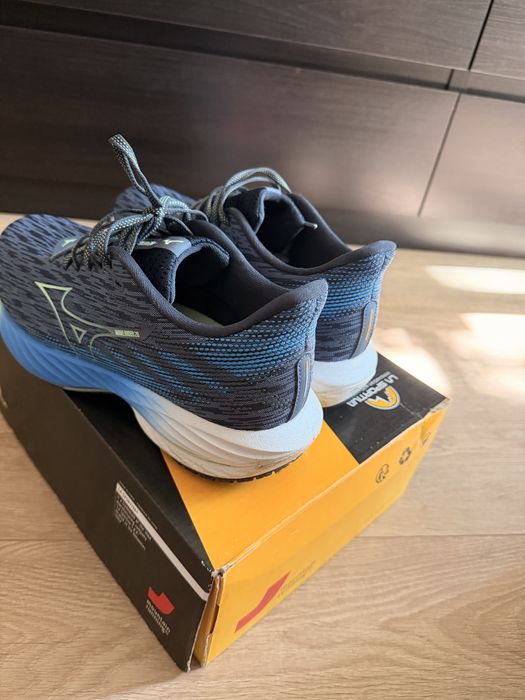 Mizuno running 42,5