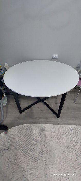 Продаётся стол лофт