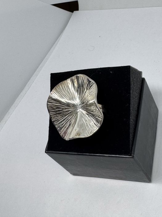 сребърен дамски пръстен 16.99гр 925