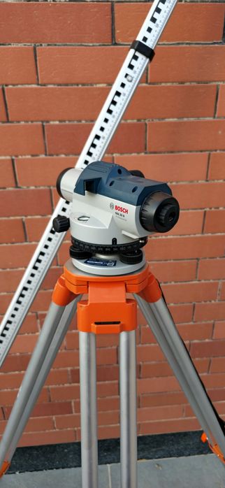 Новый оптический нивелир Bosch GOL 32D  Professional