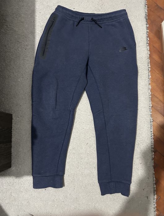 Nike tech fleece M размер
