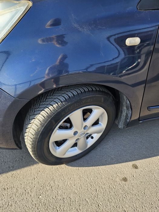 Продавам Nissan Note