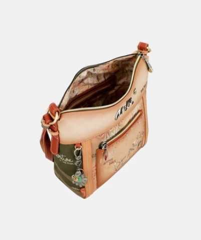 Чанка Анеке - Anekke Испания