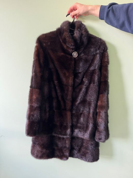 Продавам норково палто