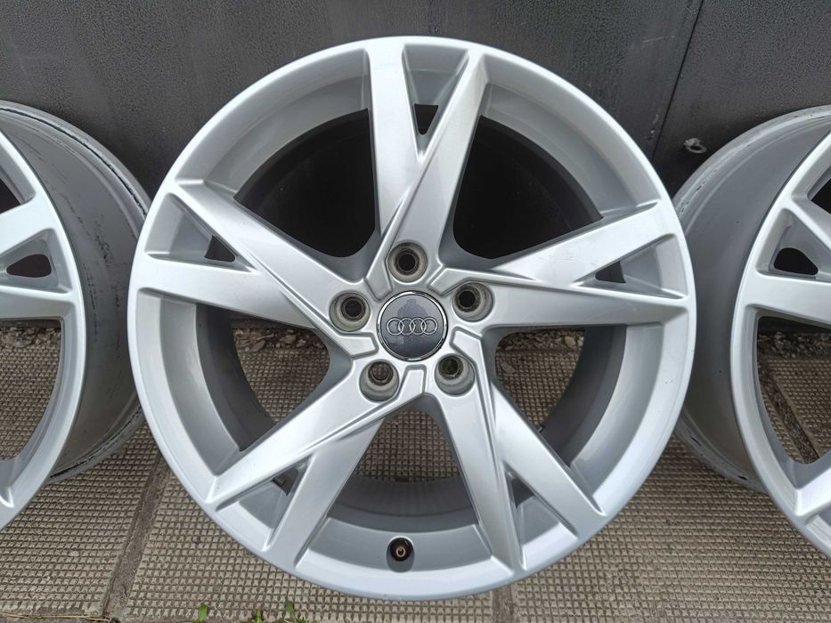ОРИГИНАЛНИ джанти 17 ' цола 5x112 АУДИ / AUDI Volkswagen Skoda ET38 7,5J 66.6