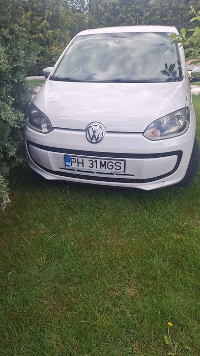Masina Volkswagen Up 2013