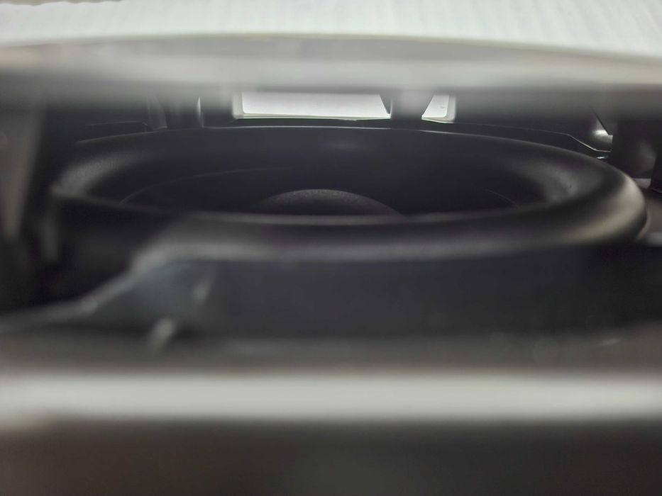 Нова Оригинална Бас Каса Ауди Bass box 85E035382A Audi A6 A4 A5 A7 A8