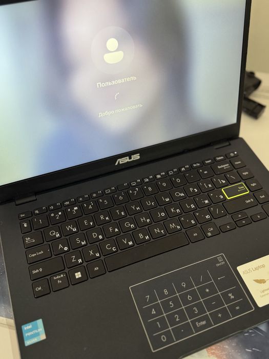 Продам ноутбук Asus