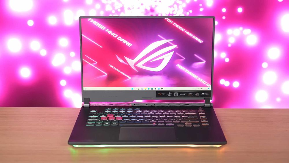 ULTRA GAMING Asus ROG Ryzen 7 4800HX 16GB RTX 17.3" Garantie