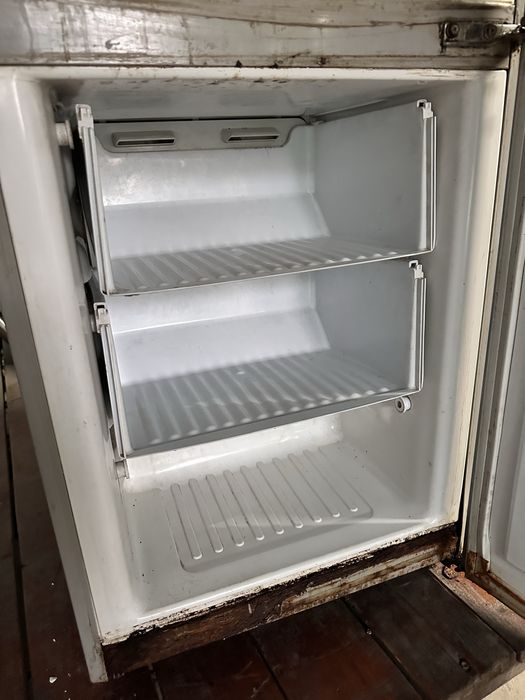 Продается холодильник
