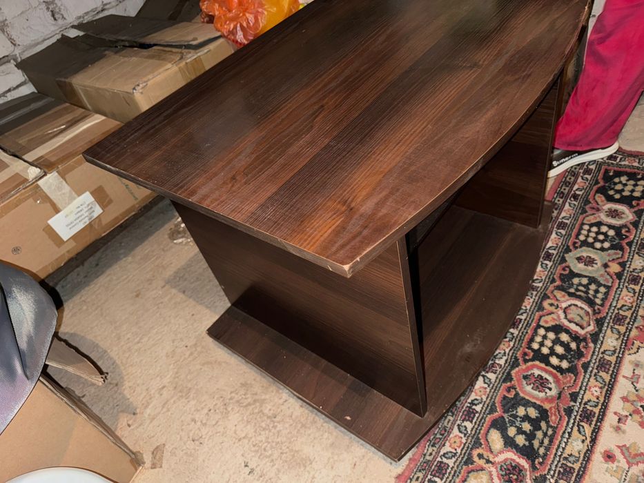 Тумбочка под телевизор, б/у