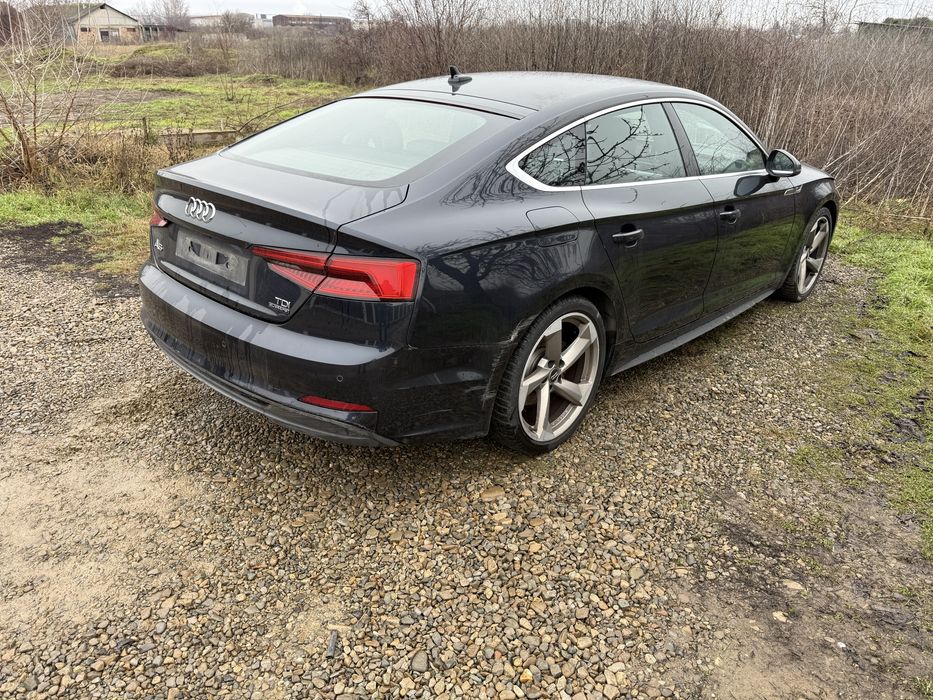 Audi a5 2.0tdi quattro s line avariat