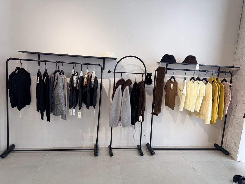 Продам рейлы плечики вешалки