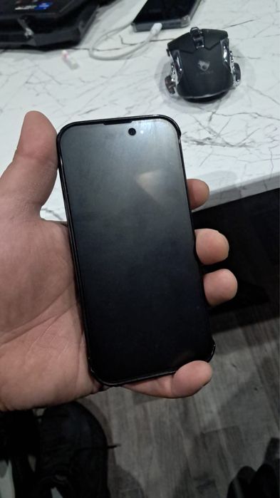 Продам айфон 16 в отличном состоянии