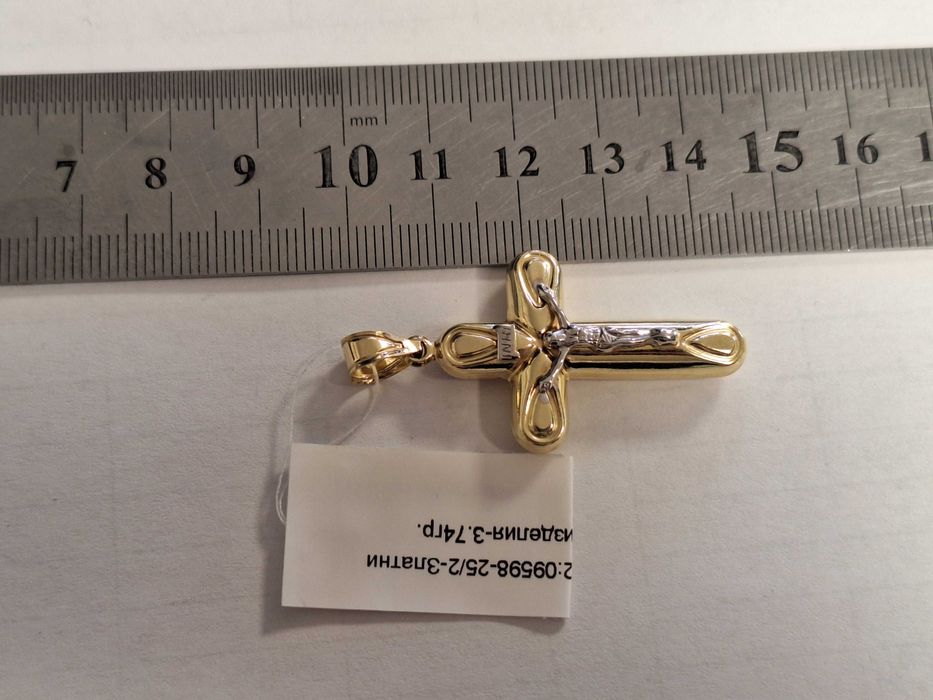 Златен кръст 3,74гр.