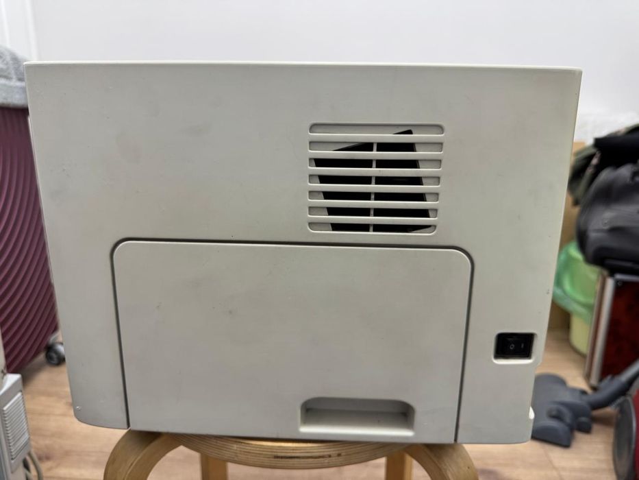 Продаётся принтер hp