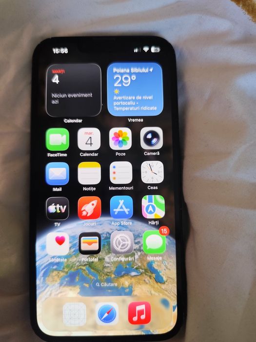 Vand iphone 13 stare buna