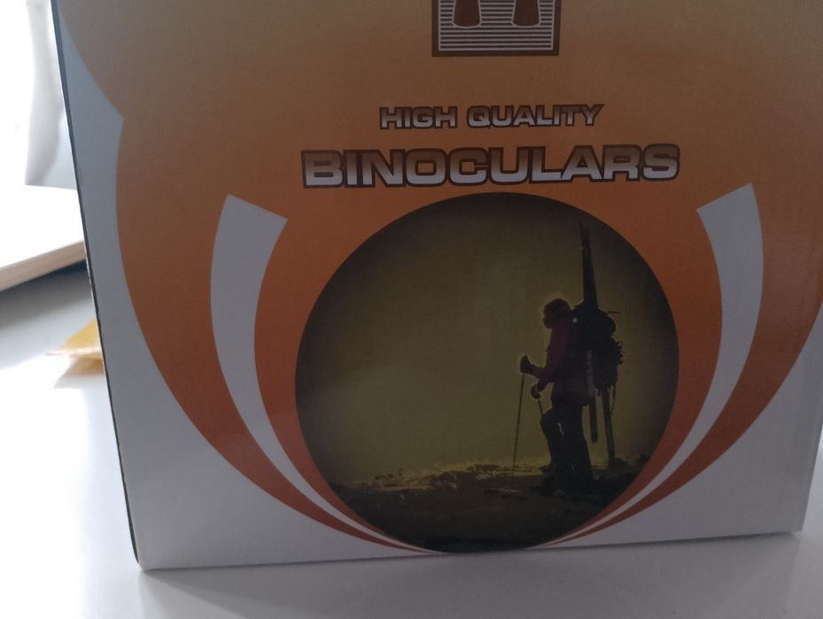 Продам Бинокль  новый
