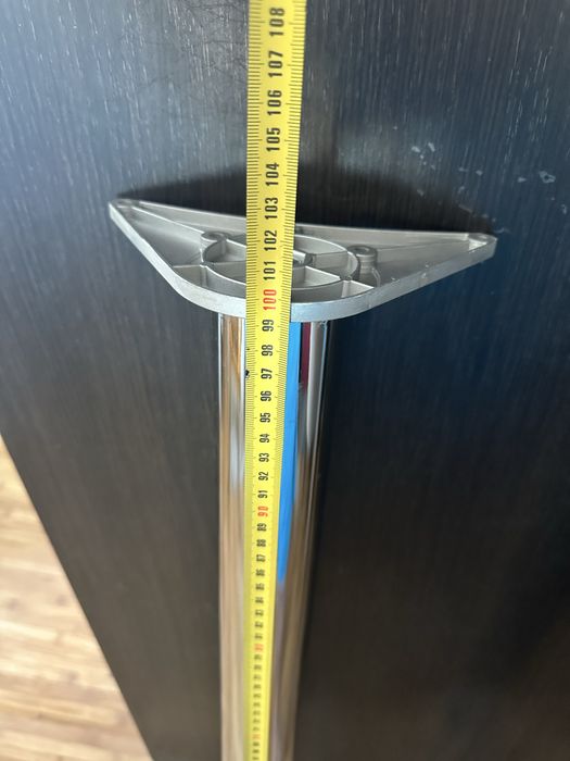 Барная стойка с ножками