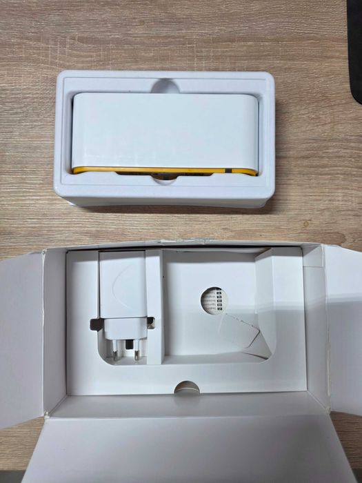 Unitate de comanda Somfy Tahoma Switch DIY