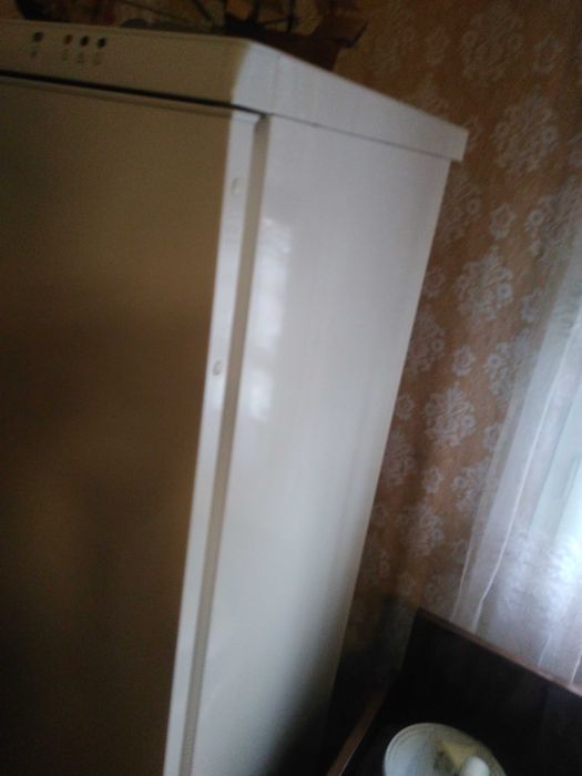 фризер Snaige с шест рафта вертикален