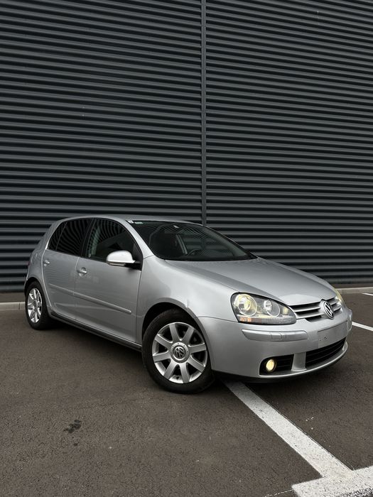 Volkswagen Golf 2.0TDI Automat