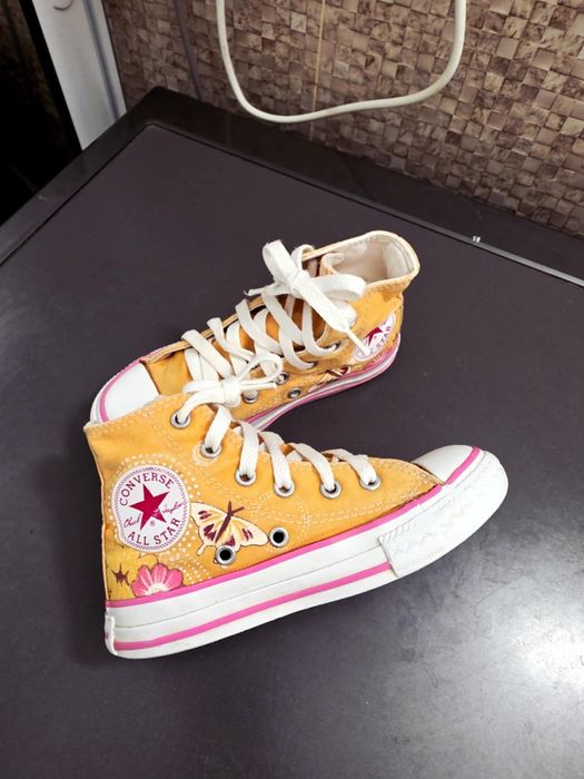 Teniși Converse mărimea 28 stare foarte bună